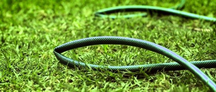 how-to-stop-a-hose-from-kinking-best-lawn-sprinkler